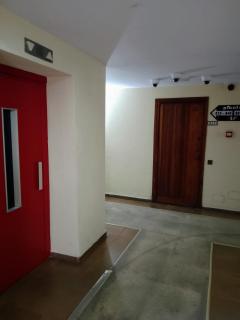 Studio with views, gardens and pool - 7