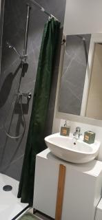 Studio 20m2 climatisation reversible 3 pers 2 animaux - 1