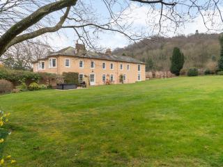 Meadow View-Uk36729 - 0