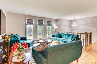 Family Home Close to Warwick, 5 Mi to Lake! - 7