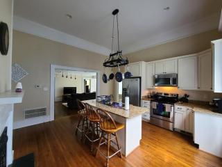 Beautiful historic home with southern charm - 7