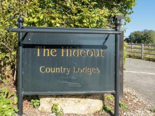 Foxes Den - Allerston - 7