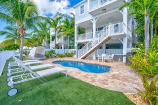 Sunset Tides - Waterfront Pool Home, 30' Dock - 8