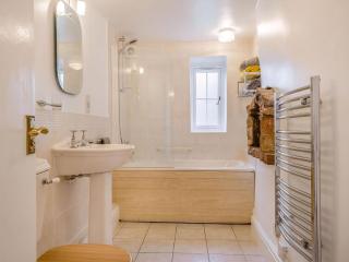 Horseshoe Cottage-Uk37360 - 1