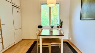 Oulu Modern 2BR with Sauna, Patio and Parking, 10 min to Center - 1