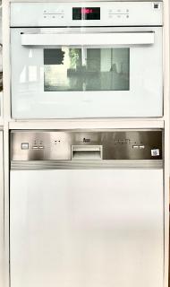 Thong Lo 3BR Home 75in SmartTV Netflix - Quiet Home in the City Center - 1