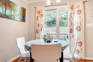 Cozy 3 bedroom and 2 bath Townhouse - 3