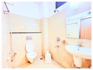 Hotel Sairaj - Inn Near Jagannath Temple - Swargadwar Beach - Bangali Market - Parking and Restaurant Facilities - Fully Air Conditioning Hotel - A Top Rated Best Hotel in Puri - 4