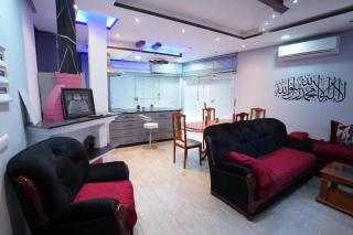 Spacious 3 Bedroom Apartment in Martil Beach - 9