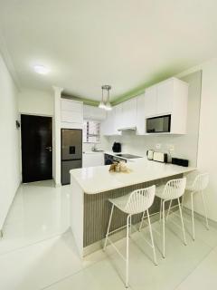 Pure Bliss Ocean Apartment - 8