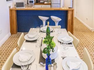 The Old Pool House - 5