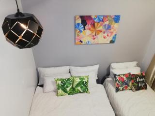 COOL Stay Cameron Golden Hills - 2