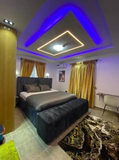 Luxurious 3-Bedroom Duplex with Private Compound - 6