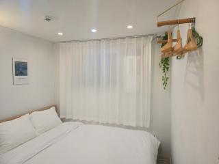 오픈특가-역삼역7분,강남세브란스병원,코엑스,롯데월드,국립중앙박물관,홍대,명동,넷플릭스 - 3