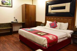 Hotel Mayur Katra - 9