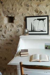 Perche QUEEN's Bedroom in MaisonNomadeChic - 5