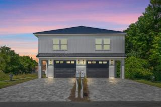 Elevation 30B - Prvt Pool Luxe Home, Fire Pit, Pets OK, 5 Min Wk 2 Beach - 5