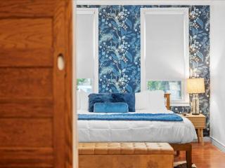 Chic Comfort Near Boho Lawrenceville - 9