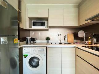 Vibe Sukhumvit 61 l Ultra WIFI l Walk to BTS Thonglor or Ekkamai - 8