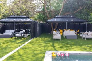 Parisian Vibe in Design District Miami with Private Pool BBQ Spacious Backyard - 5