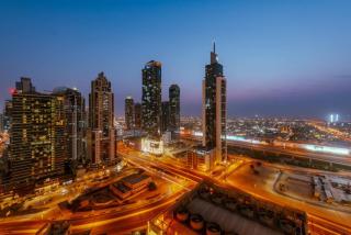 Walk to Dubai Mall and Burj Khalifa Luxury 2 Bed - sleep up to 10 - 4