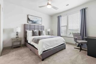 Stylish Living 5 Min From Downtown - 6