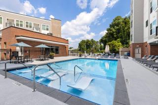 Allure Living 5 Min From Downtown - 2