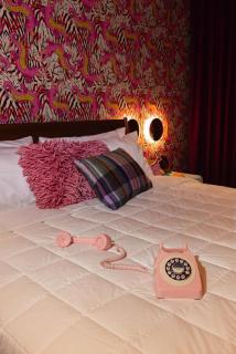 Hotel Hilo - Room 103 - 5