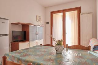 Homely flat with pool-Beahost - 9