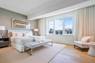 Villa Royale Residences - 8