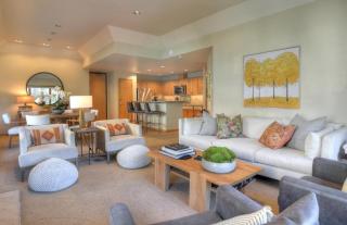 Village Center 611 - 5