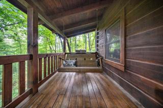 Sevierville Loft With Hot Tub & Mountain Views - 3