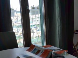 Sea Dream Palace - Black Coral Apartment - 8