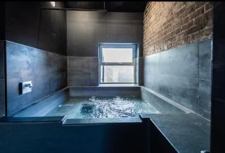 The Luxury Abingdon Apartments - Includes Hot Tub and Jet Bath - 8