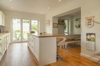 Lynfield - Spacious Family Home with Parking on the Outskirts of Bath - 4