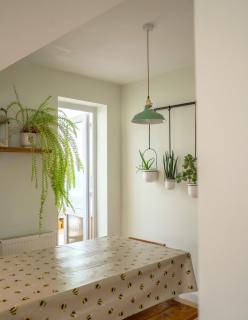 Lynfield - Spacious Family Home with Parking on the Outskirts of Bath - 2