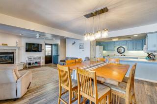 Boat Slip and Pool Access at Lake Ozark Condo! - 4