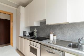 GuestHost - M1 Pagano Comfortable Apartment Milan - 1