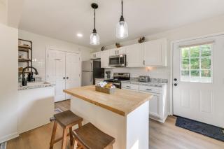 Walk to Dtwn Pine Mountain! Evergreen Cottage - 3
