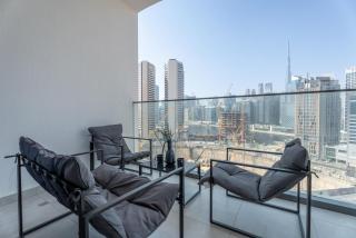 GuestReady - Dubai Skyline & Canal View | 1 BHK - 7