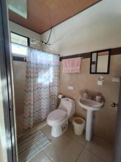 Quiet room with AC close to the beach - 2