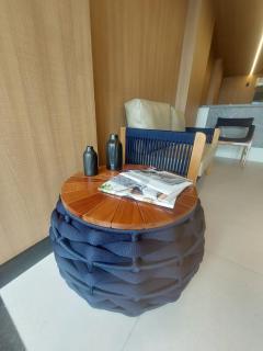 V-Home Flat Hotel - 1