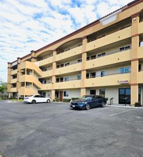Border Plaza Hotel - 3
