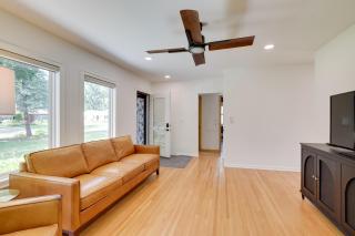 Home 8 Mi to Dtwn Minneapolis! Pet-Friendly Yard - 6