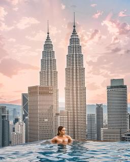 The Luxe Infinitum By Elite Home KLCC - 0