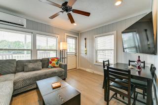 Waterfront Living and Resort Perks! Lake Norman Stay - 6