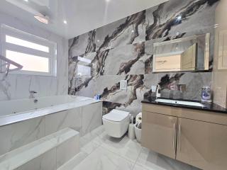 Falcon house - 7