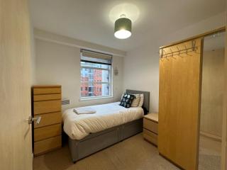Cosy Flat in the HEART of MCR - 5