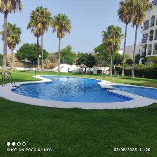 Casa Trebol Parquing Gratis - 0
