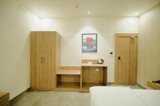 the Vibez Inn Hotel - 7